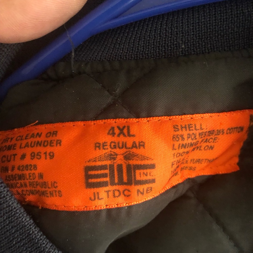 Jacket - Picture 3 of 3